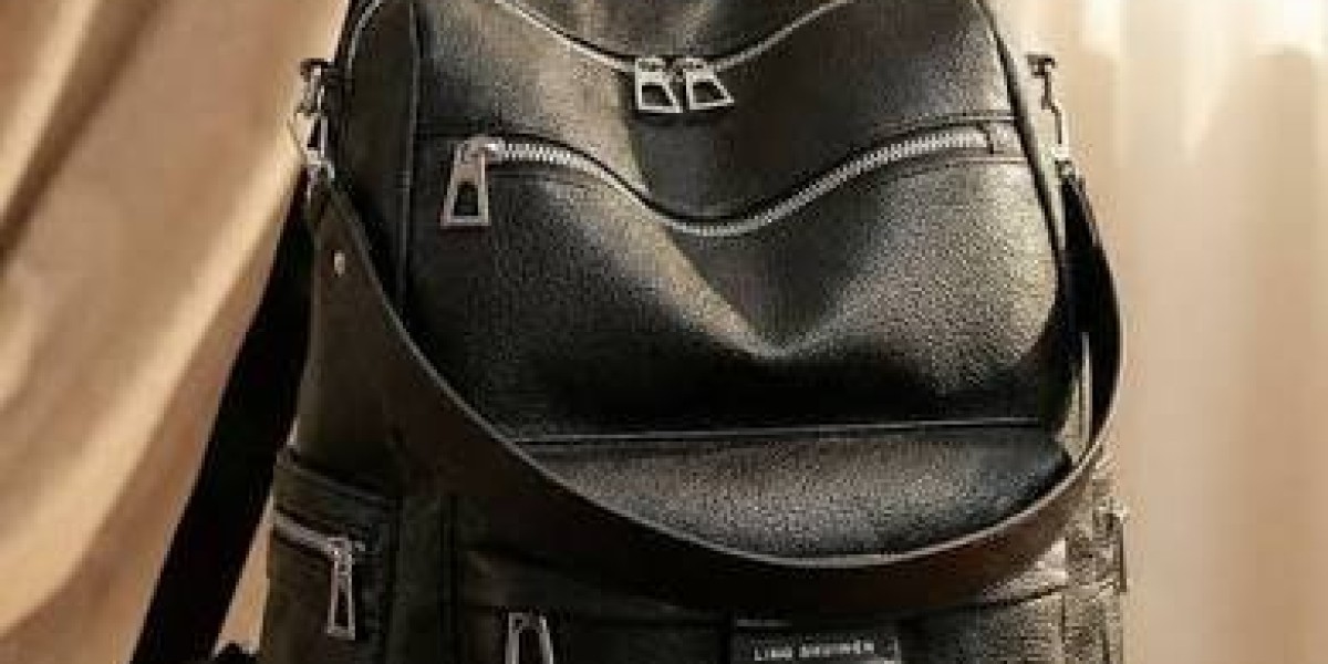 What Are the Benefits of Using Women’s Crossbody Bags Every Day?